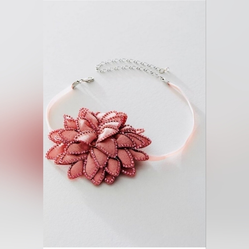 FREE PEOPLE, From Dusk Till Dawn Choker, Rose, NWOT